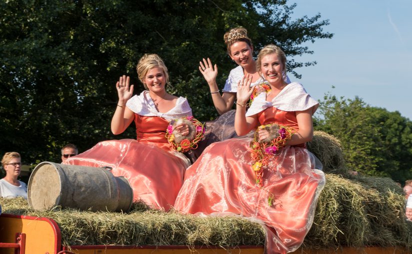 Het heamieltrio tijdens de intocht van 2017